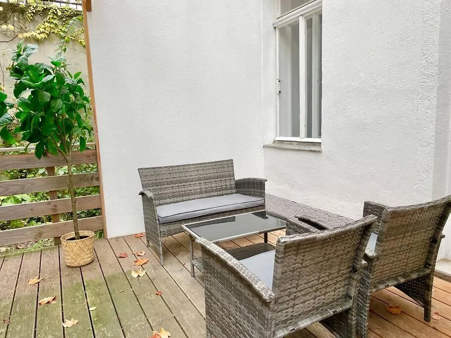 70M2 Premium Apartment With Terrace & Free Parking Vienna Austria